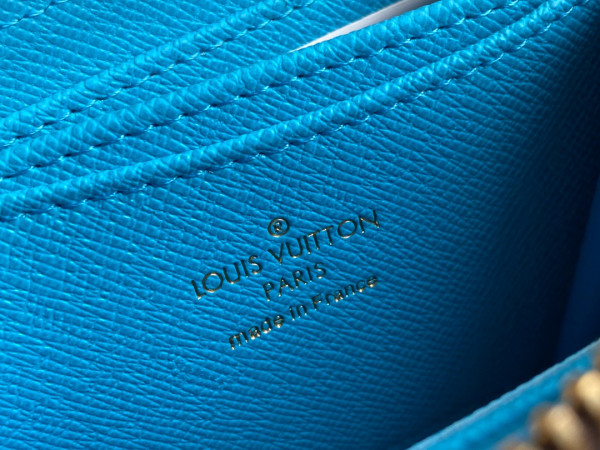 l0*is V*t0n zippy coin purse