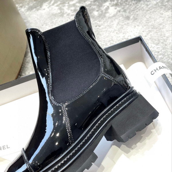CL ANKLE BOOTS