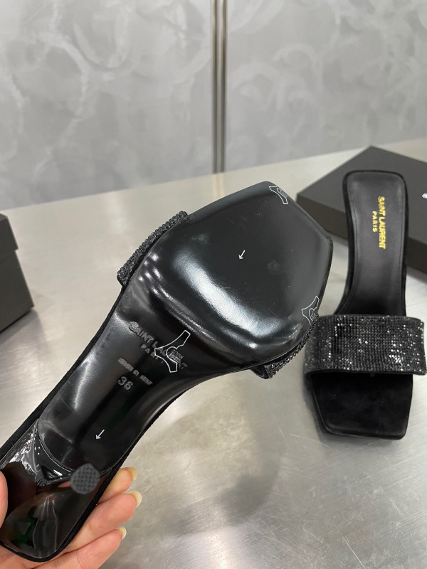 Y*L lucking evening mule