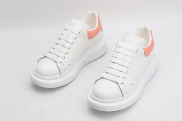 ale*d*r M*Q*en oversized sneaker