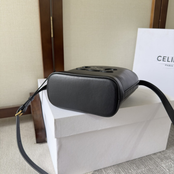 CELIN* MINI BUCKET CUIR TRIOMPHE