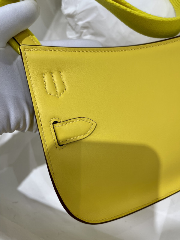 H**mes jypsiere mini bag in swift leather gris meyer