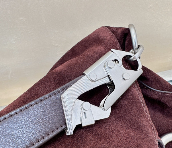 B**rry medium knight bag-37*13*32cm