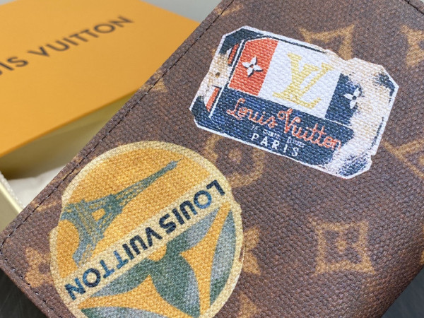 l0*is V*t0n passport cover-10*14*2.5cm