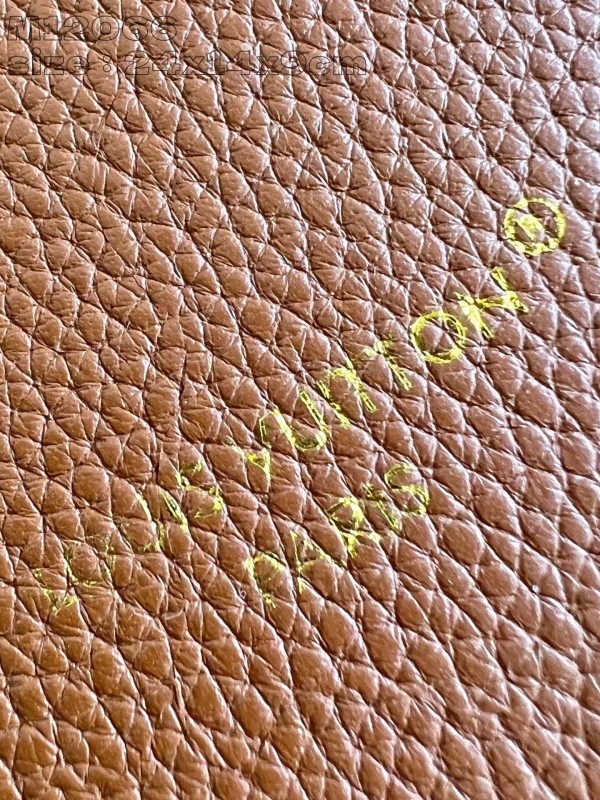 l0*is V*t0n neverfull bandoulière inside out bb