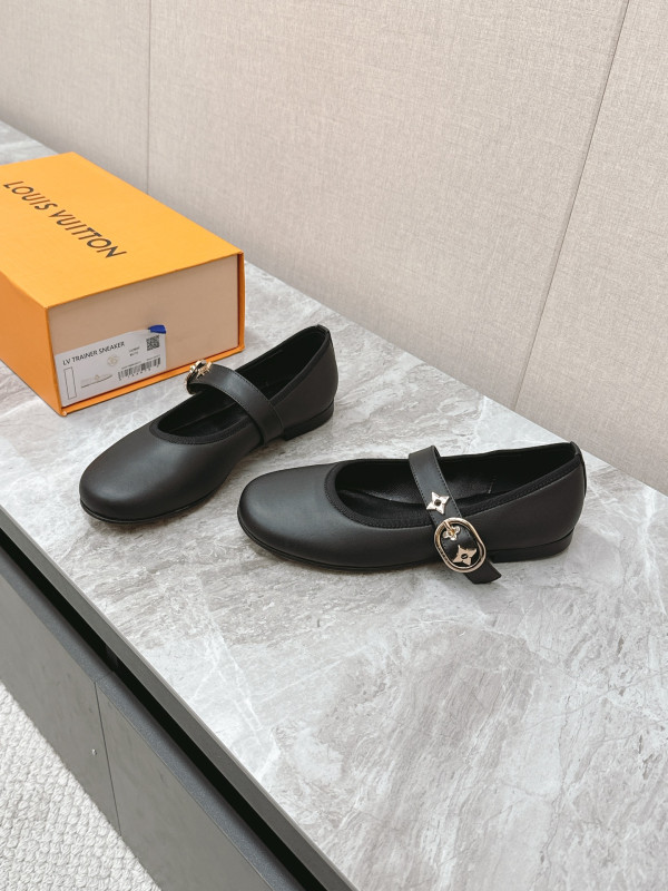 l0*is V*t0n mary jane