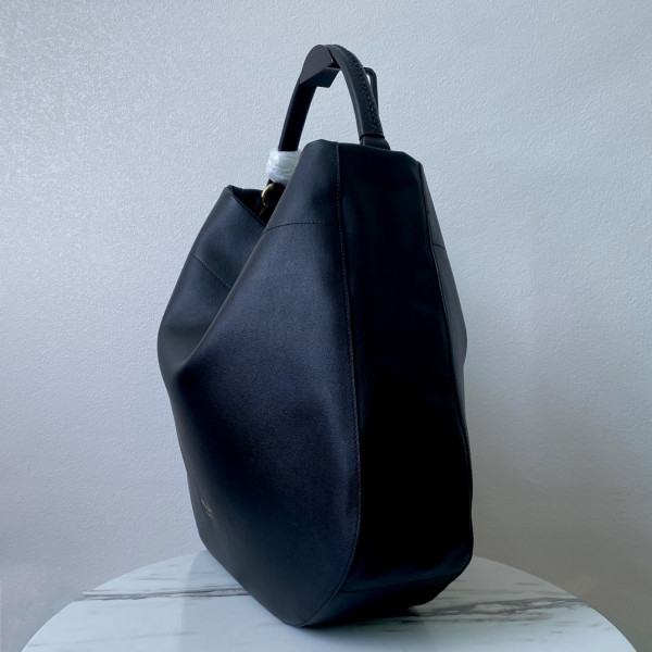 Pra*a large leather shoulder bag
