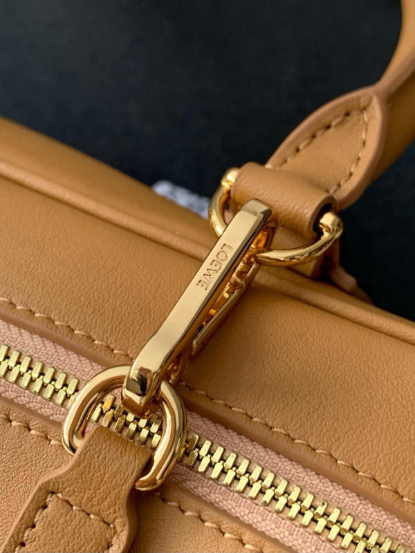 L0ew* amazona 23 cropped bag in nappa calfskin - 23*10*11cm