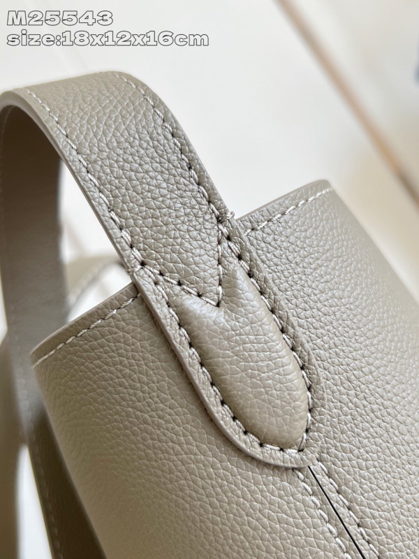 l0*is V*t0n low key all in bb