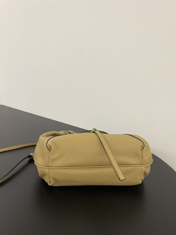 F**di spy small - 32*12*18cm